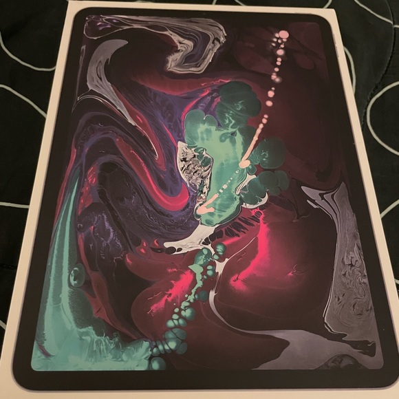Ipad pro 11 inch box - Picture 1 of 3
